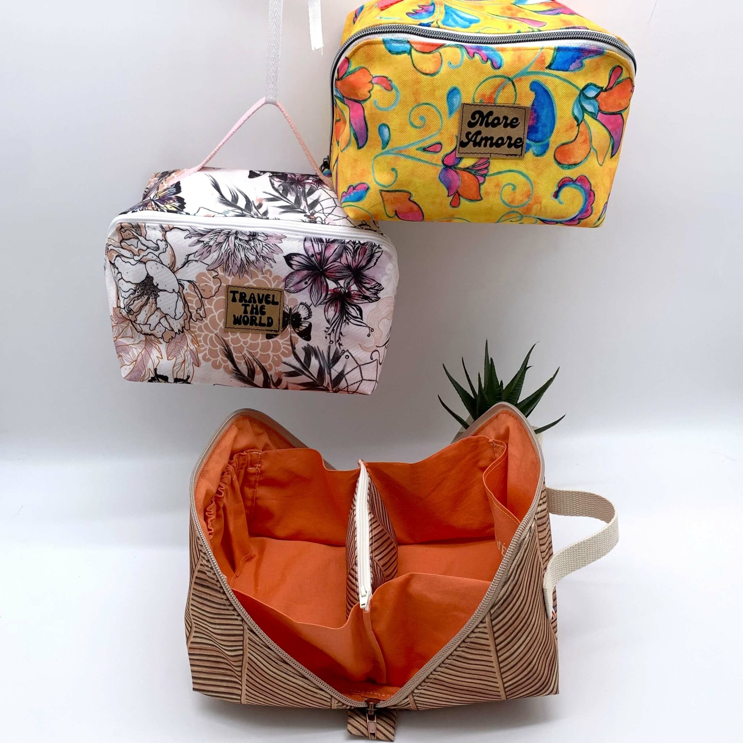 Trousse de toilette grande ouverture ensemble