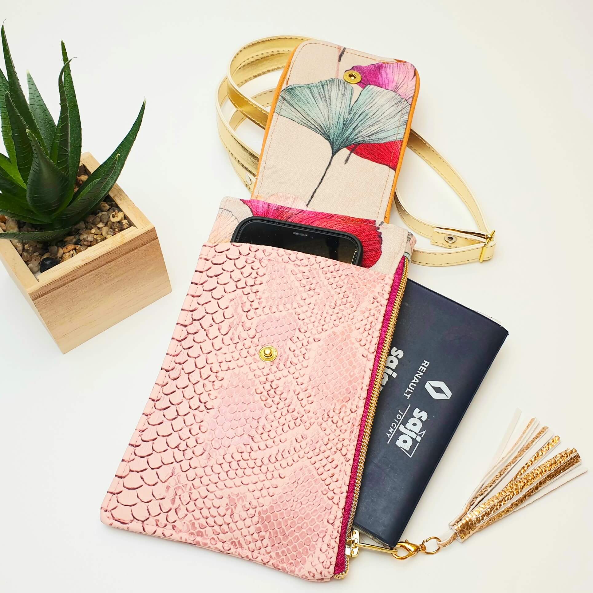 Pochette téléphone Dragon rose smartphone