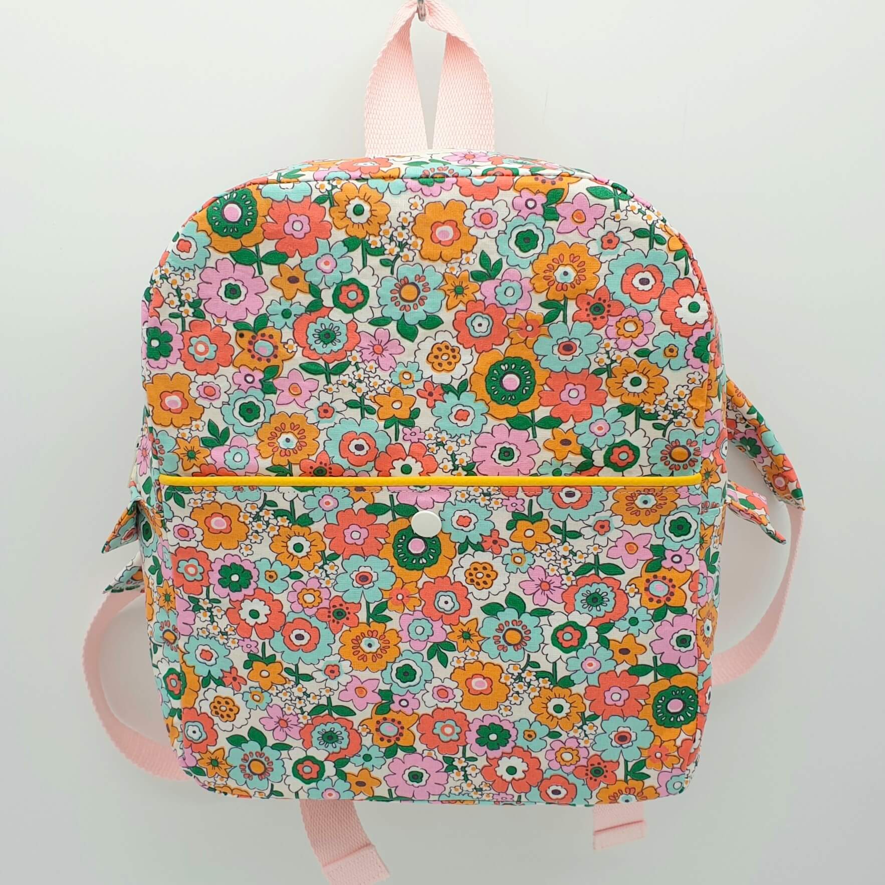 Sac à dos isotherme enfant rose face