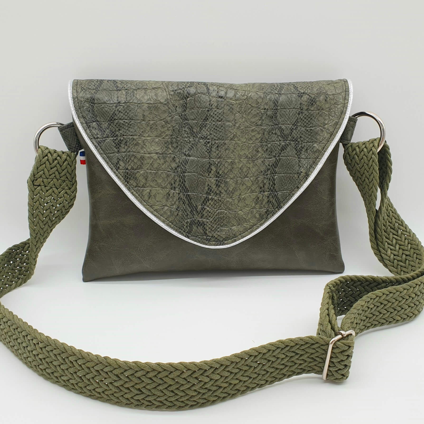 Sac pochette serpent kaki face