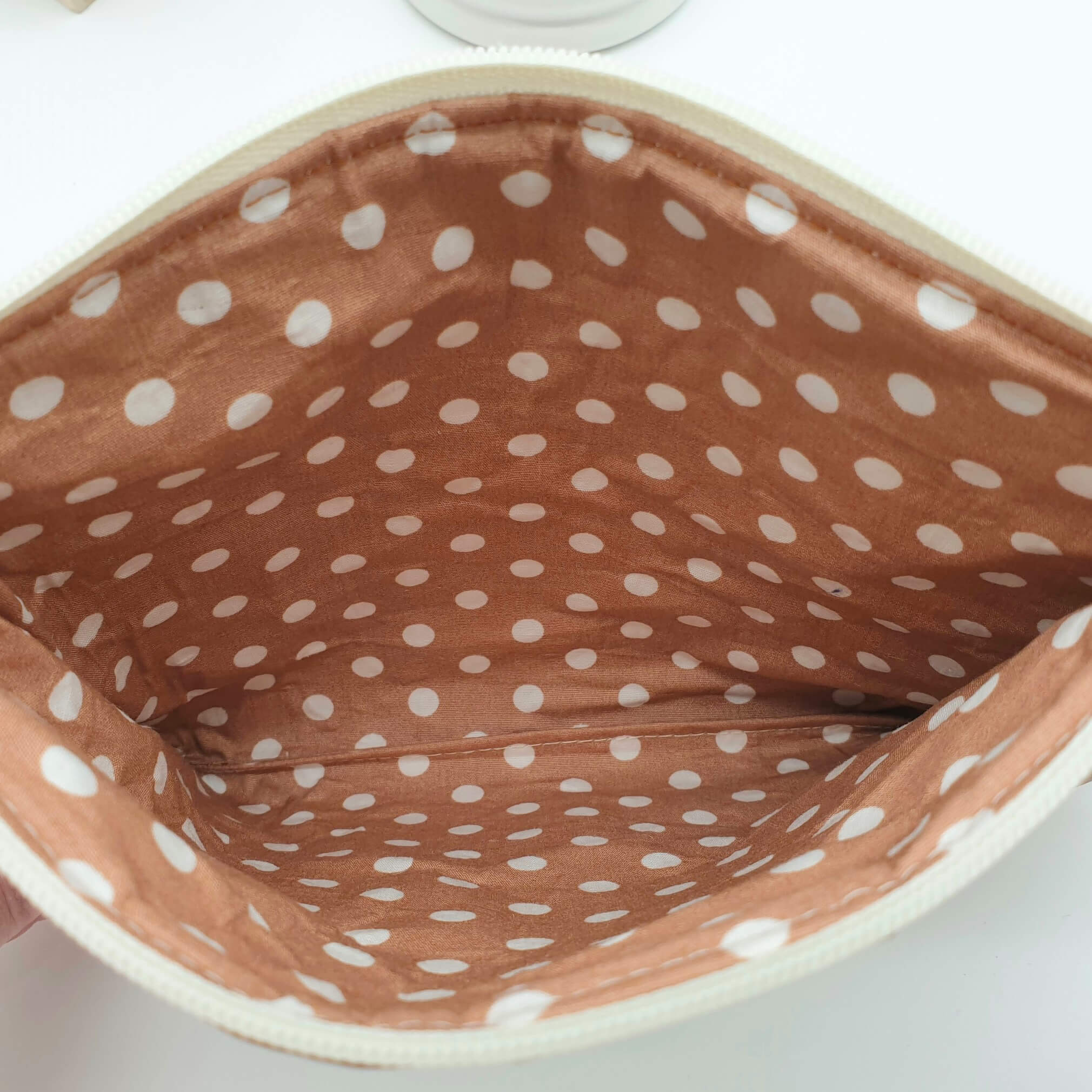 Trousse de Créateur - Simili cuir camel & blanc doublure