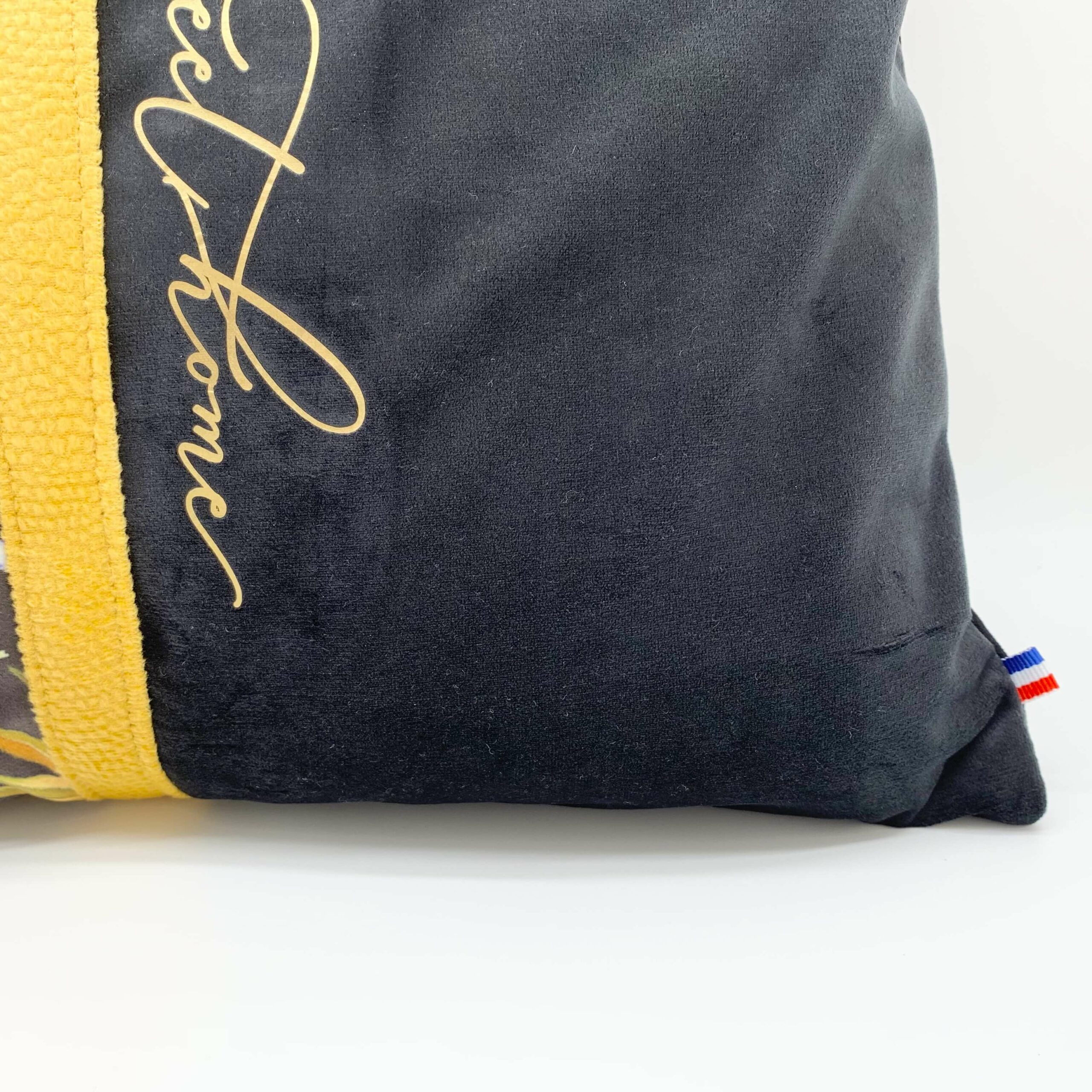 Coussin 30cm x 50cm ruban tricolore