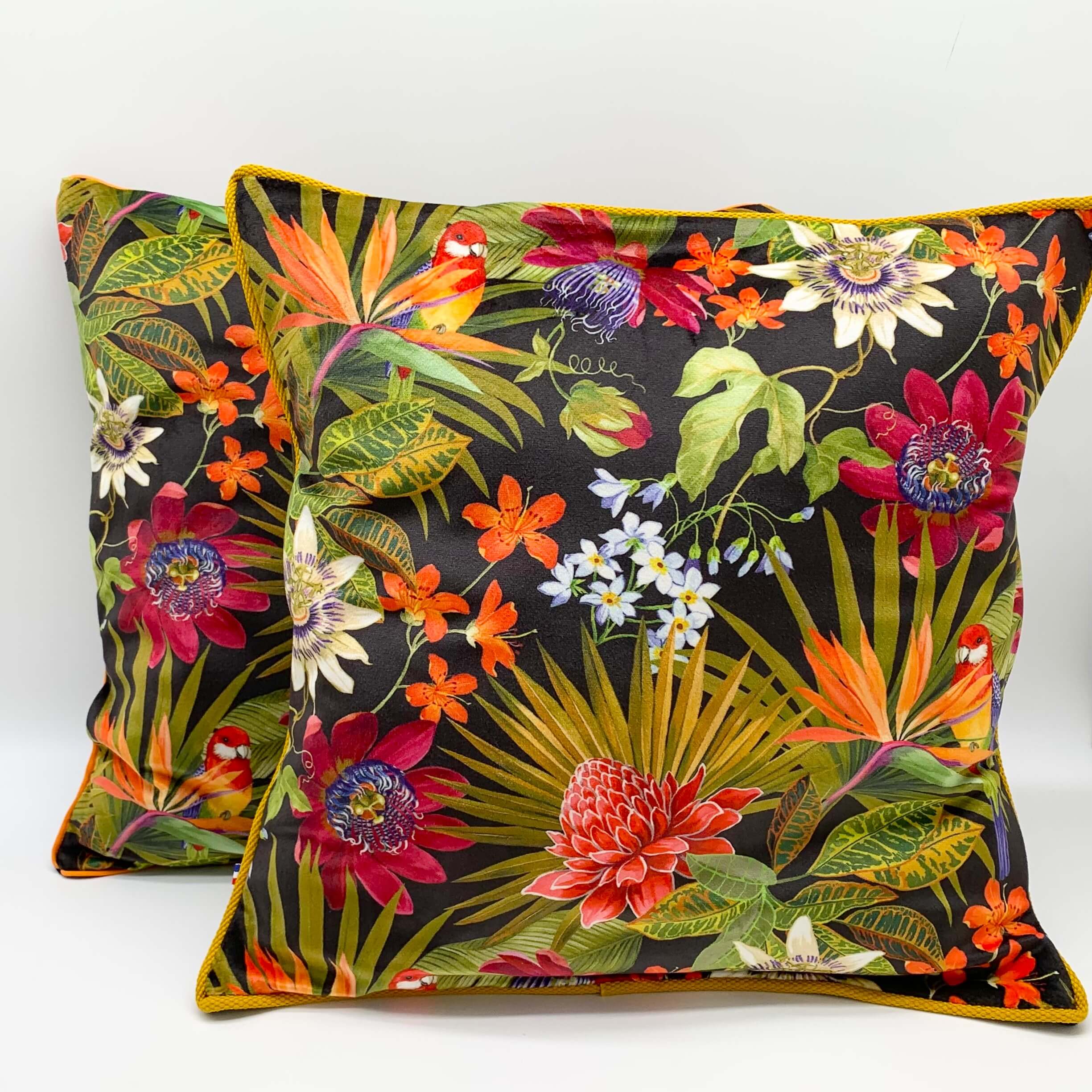 Coussin 40cm x 40cm face