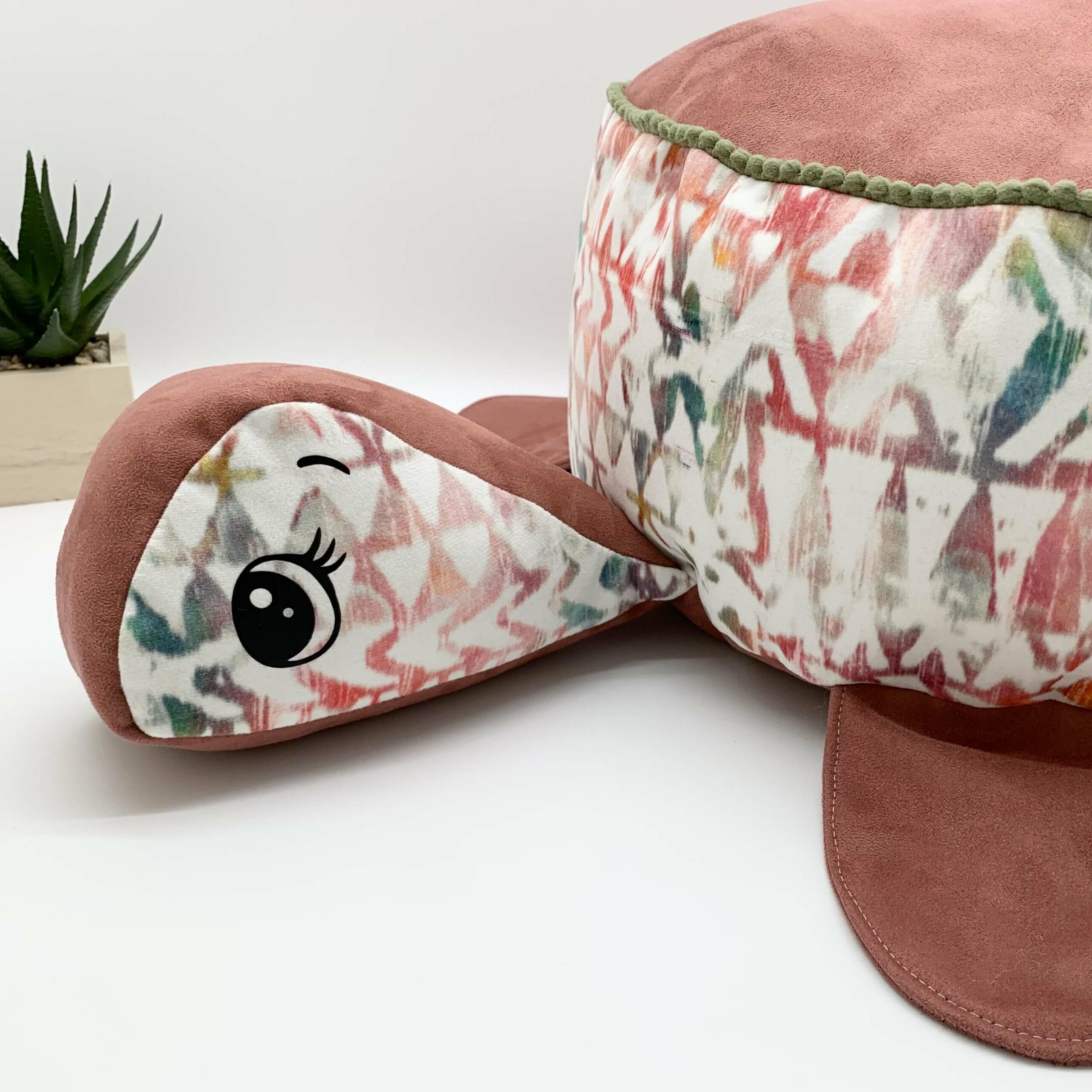 Pouf tortue tête