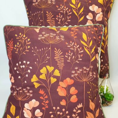 Coussin carré sur-mesure prune