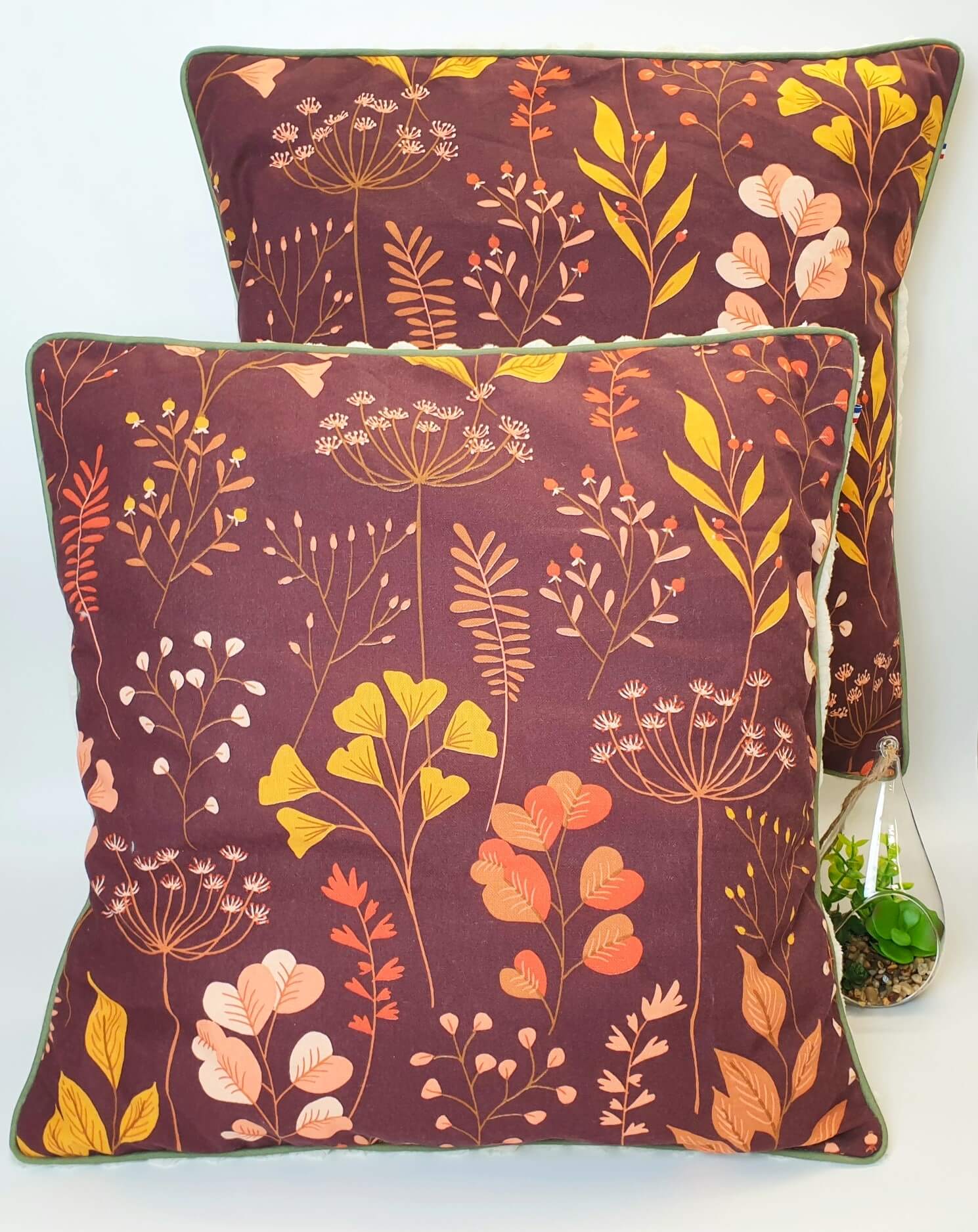 Coussin carré sur-mesure prune