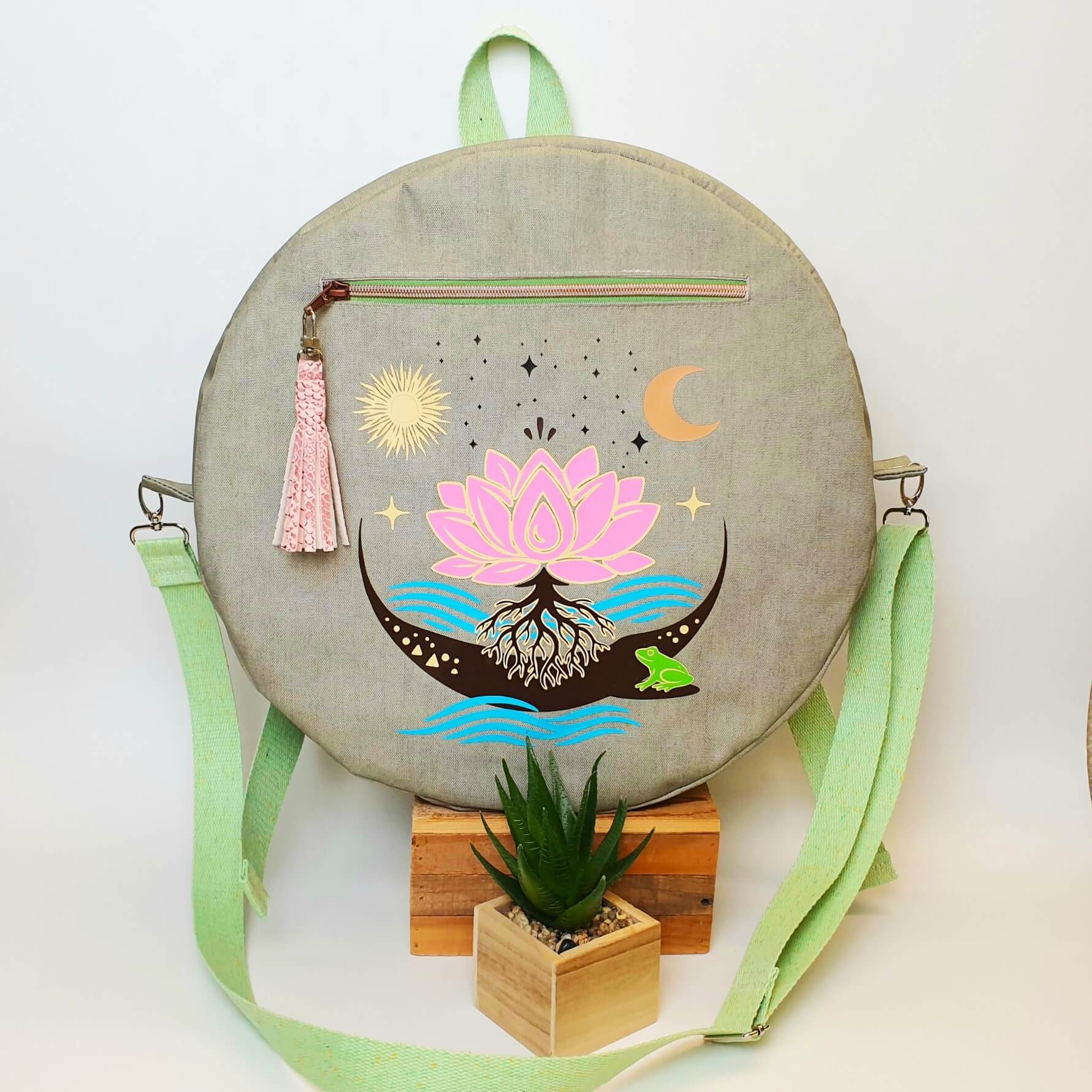 Sac à dos pour tambour chamanique 35cm vert olive face